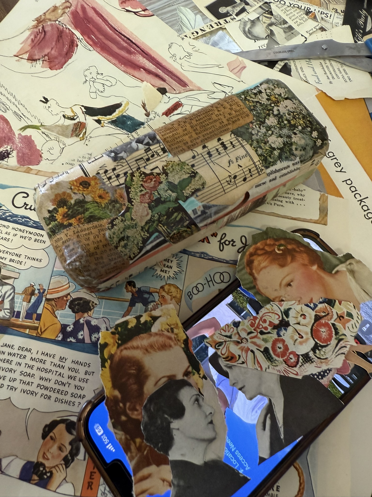 Vintage Decoupage 